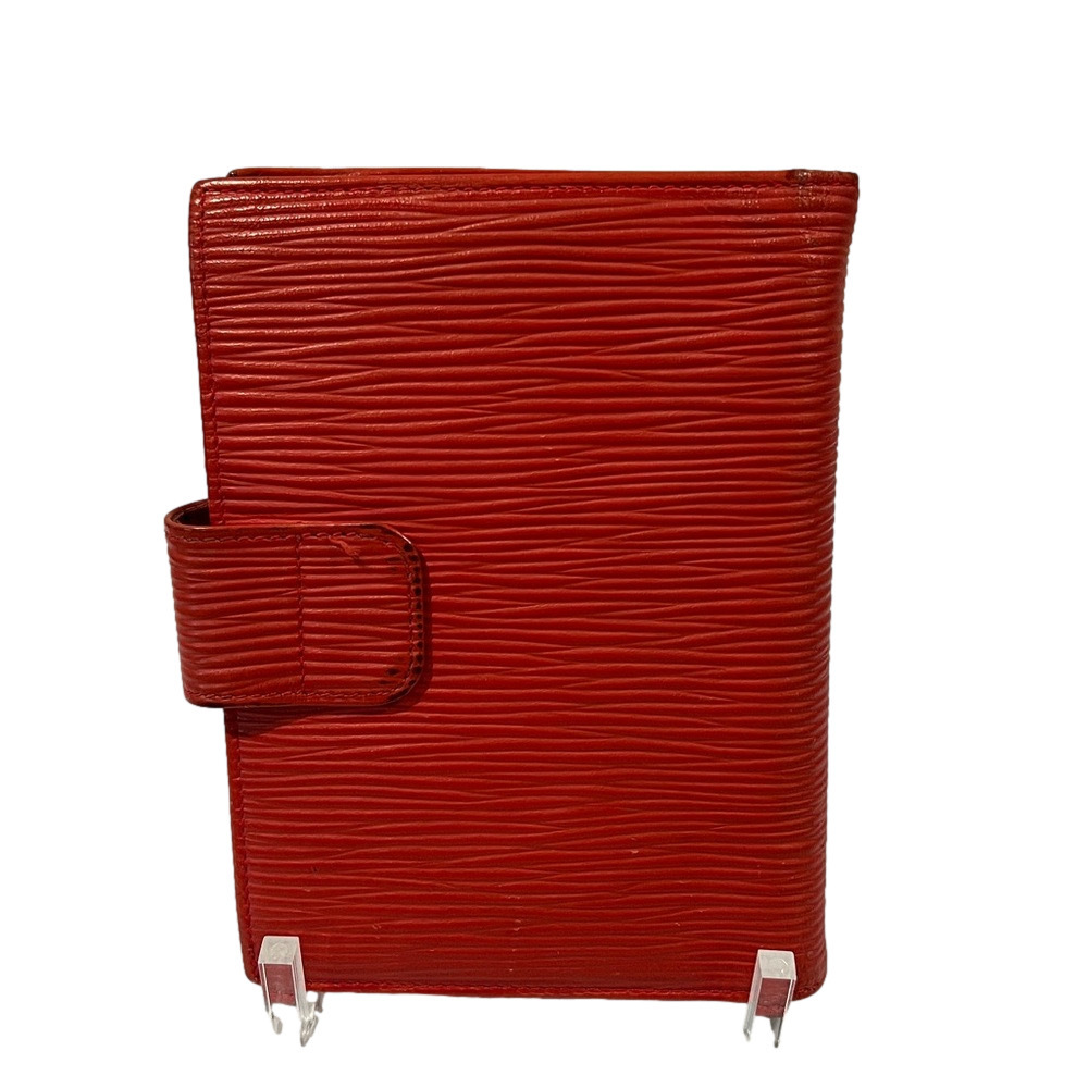 Fendi Red Leather Agenda with COA - has some marks - Picture 4 of 13